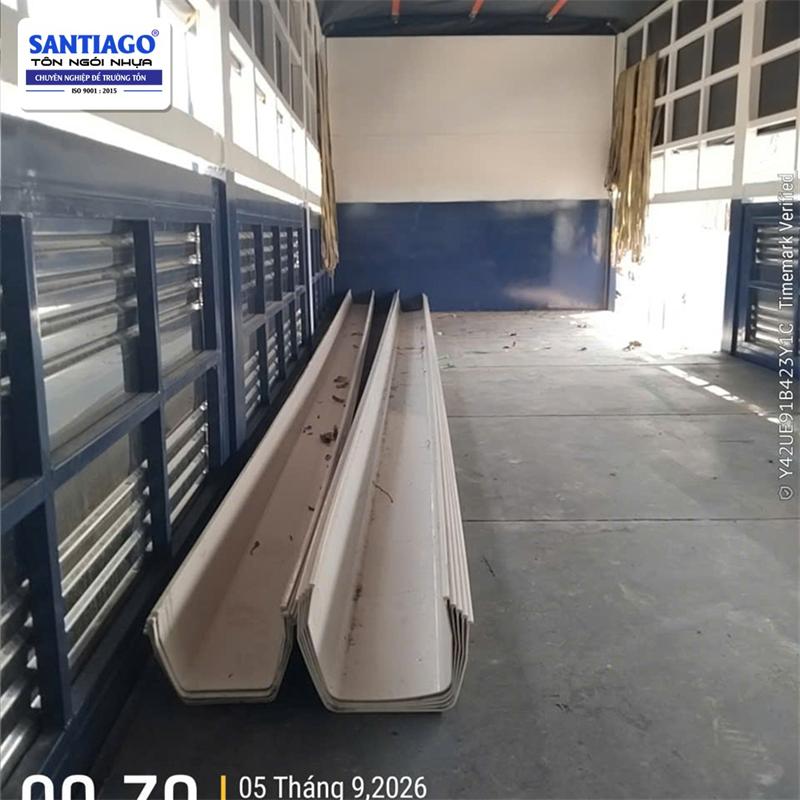 Máng xối nhựa PVC Santiago