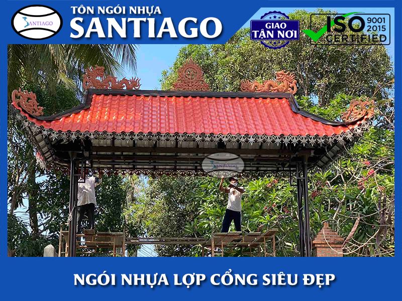 Ngói nhựa lợp cổng chào