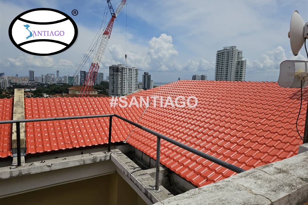 Mái tôn nhựa giả ngói đỏ ngói trên nhà phố