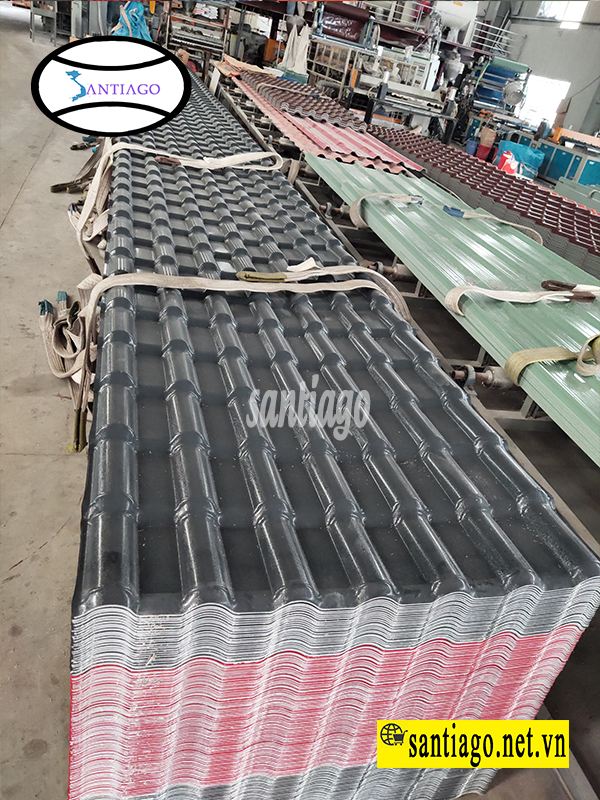 Tôn giả ngói nhựa màu xám