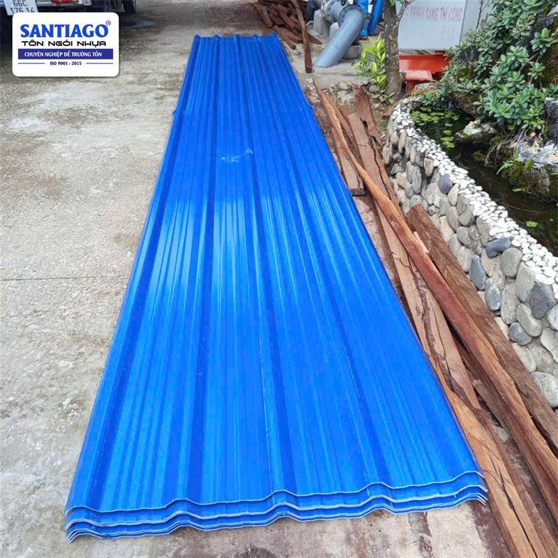 Tôn nhựa Santiago giao tới công trình