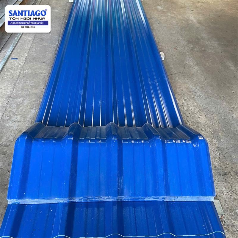 Tôn nhựa Santiago giao tới công trình